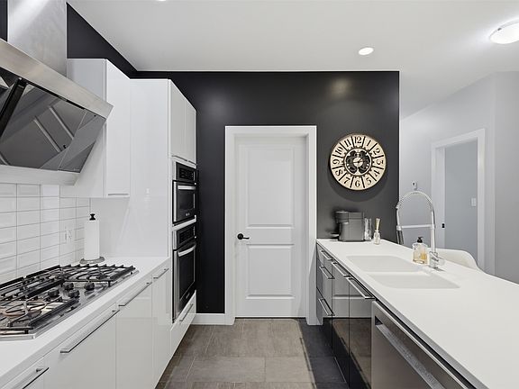 2nd image of 5170 Dallas Dr #411