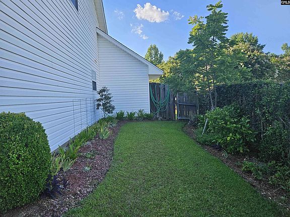 3rd image of 51 W Killian Station Ct