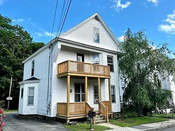 9 Castle St #B — Photo 5