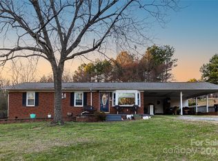 3710 Patricia Dr NW, Concord, NC 28027