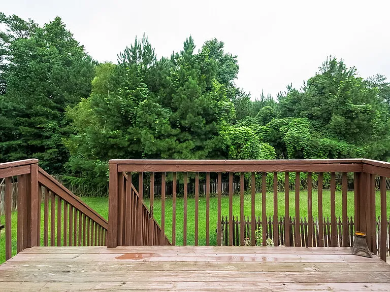 19 Colonial Way — Photo 14