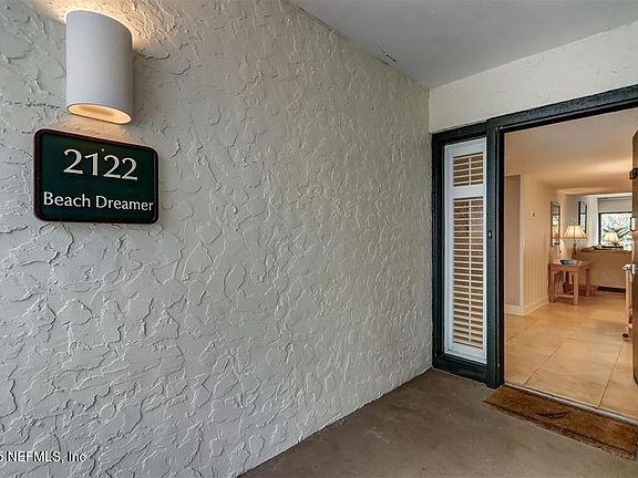 2nd image of 2122 BEACH WOOD Road