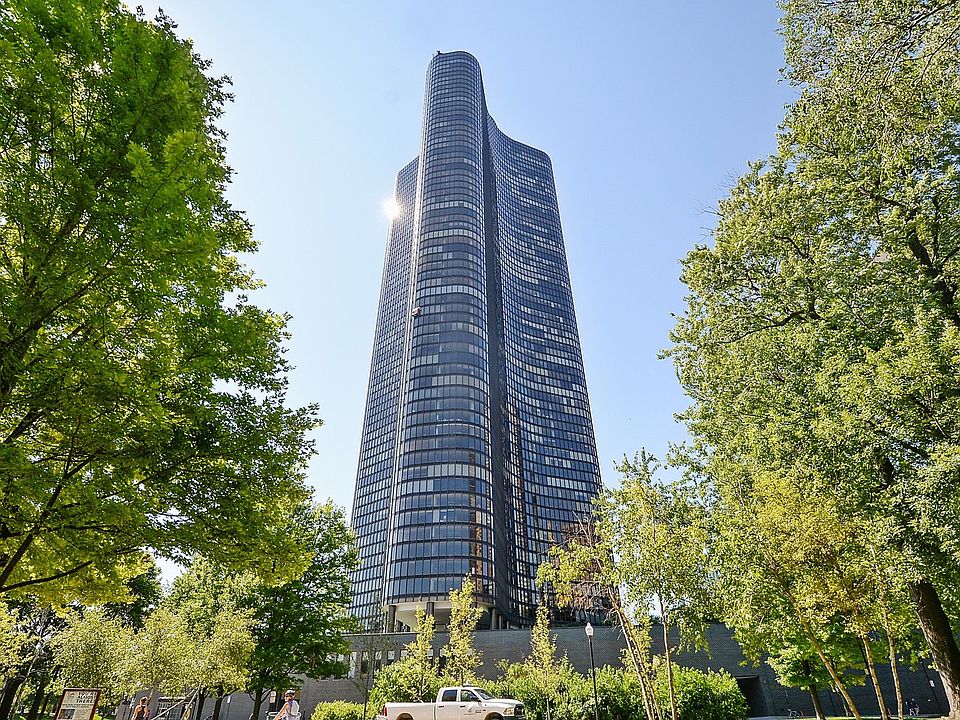 1st image of 505 N Lake Shore Dr APT 1812