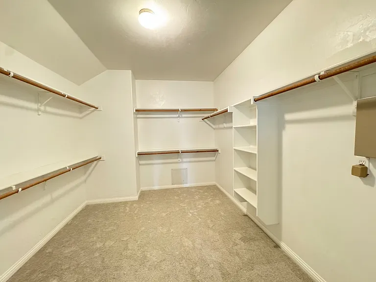 17713 Fruited Plain Ln — Photo 18