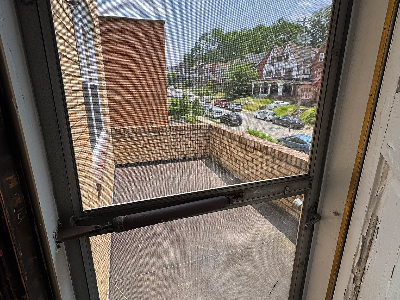 1 bed, 850 sqft, $1,245 — Photo 4