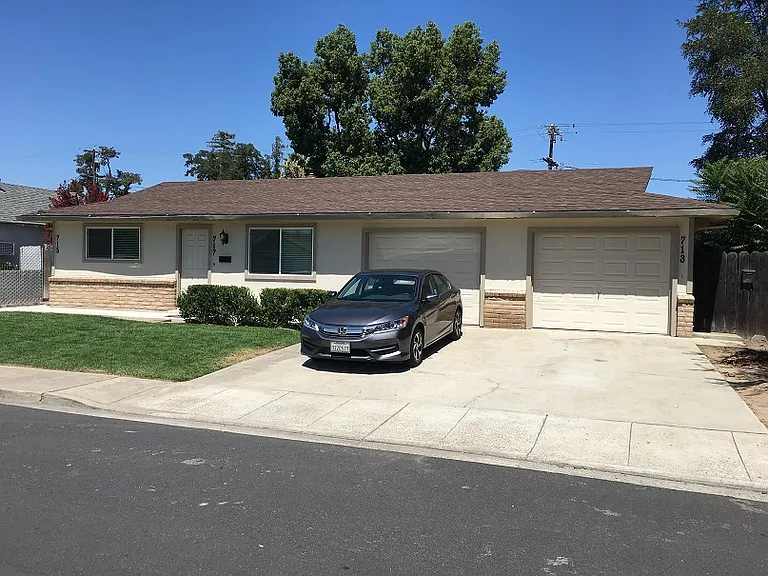 713 Nevada St — Photo 1