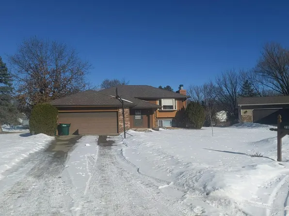701 116th Ln NE, Blaine, MN 55434