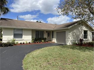 9287 Southampton Pl, Boca Raton, FL 33434