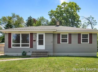 3834 Wyoming Ave SW, Wyoming, MI 49519