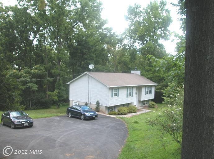 2nd image of 51 Crab Apple Ct