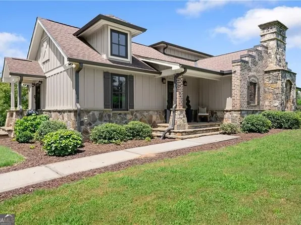 4135 Leach Rd, Gainesville, GA 30506