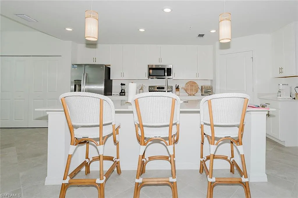 5445 Double Eagle Cir #3013 - The National - Caroso — Photo 4