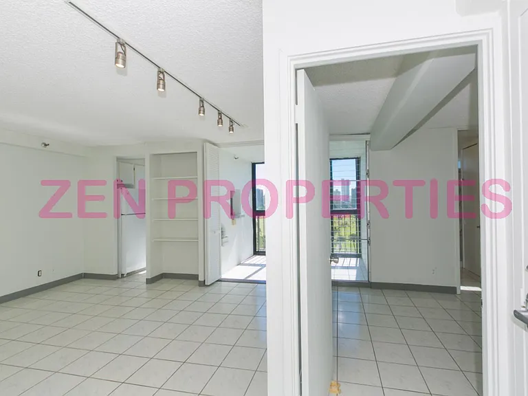 2916 Date St #12I — Photo 26