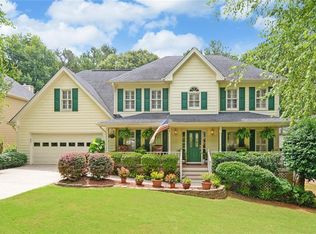 1115 Secret Cove Dr, Sugar Hill, GA 30518