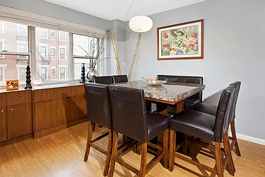 Sold by Ann Weintraub, Ltd.