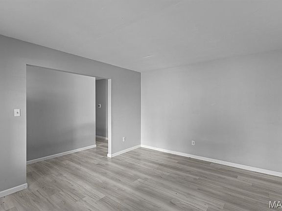 4th image of 12322 Spanish Pond Rd