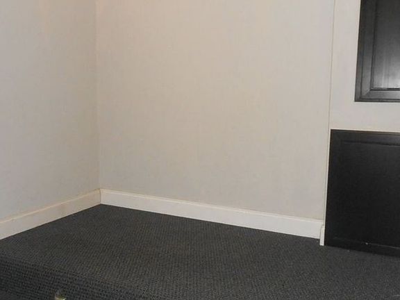 5th image of 314 NW 35th St
