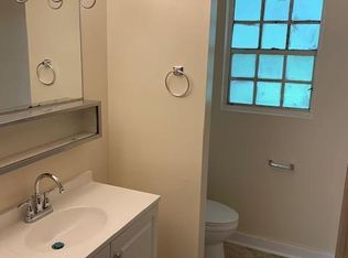 2816 Bulls Bay Hwy, Jacksonville, FL 32220