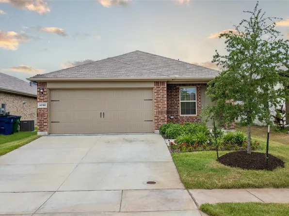 4732 Merganser Blf, Crandall, TX 75114