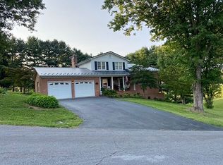 4581 Wilbur Cir, Dublin, VA 24084