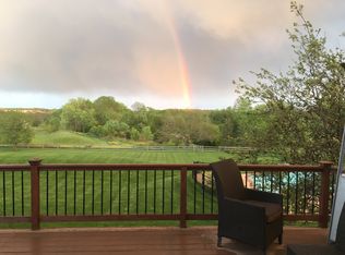 3650 Fountain Cir, Fountainville, PA 18923