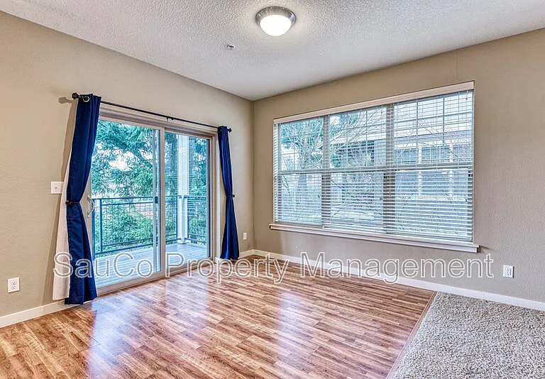 8712 NE Delamere Way — Photo 11