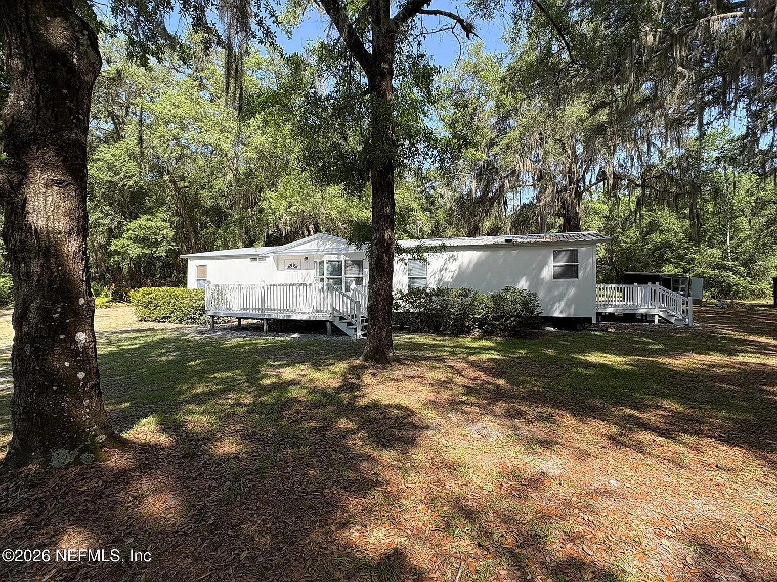 3 bed, 2.0 bath, 1496 sqft, $2,000 — Photo 1