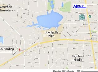 105 Harding Ave, Libertyville, IL 60048