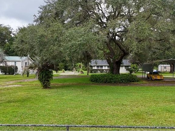 3rd image of 500 MEADOWBROOK FARMS Road