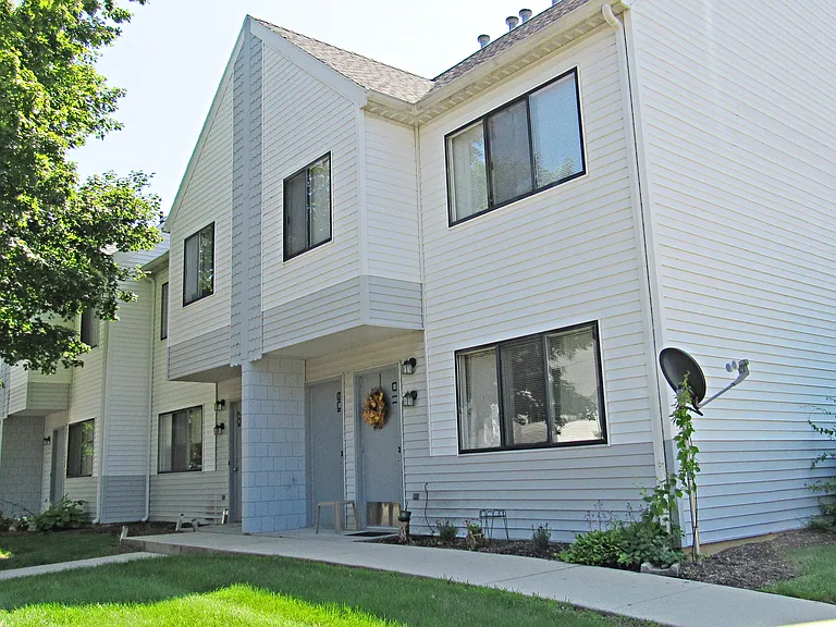 Village of Timber Hill — Photo 10