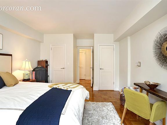 5th image of 35 Park Ave APT 8D