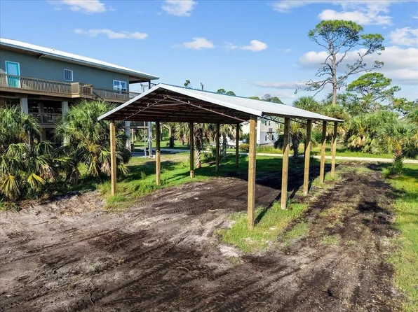 21460 Osprey Cir, Perry, FL 32348