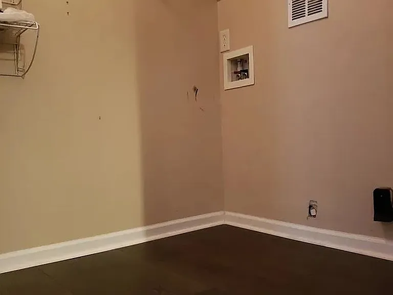 10318 McGoogan Ln — Photo 21