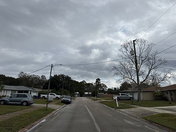 5th image of 1326 Forest Dr