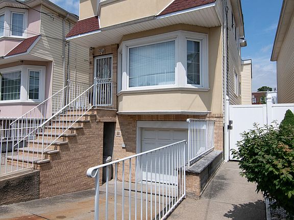 5th image of 267 Clifton Ave