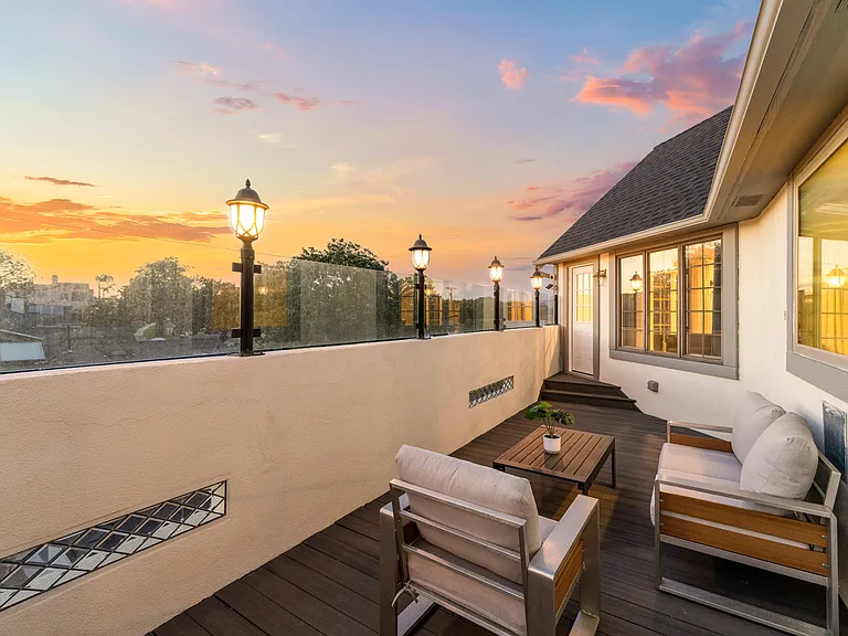 8001 Alverstone Ave — Photo 45