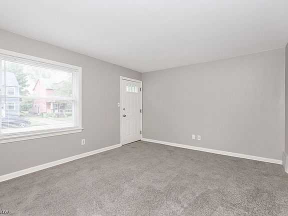 4th image of 21871 Priday Ave