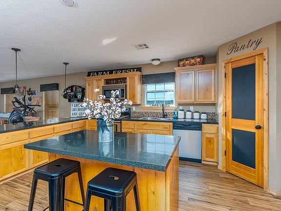 3rd image of 409748 E 1160th Rd