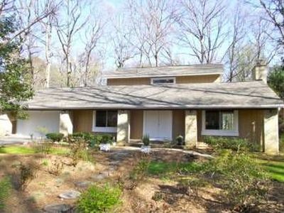 12009 Turf Ln, Reston, VA, 20191
