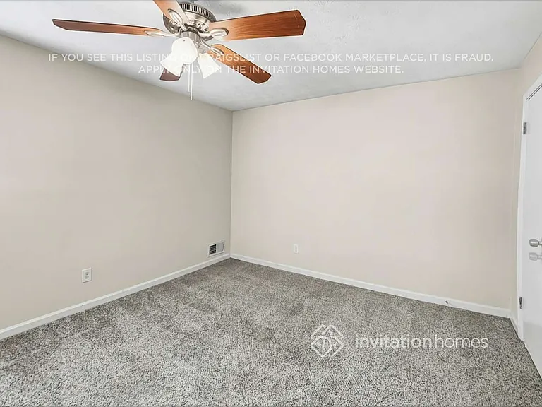 1379 Hidden Cir — Photo 10