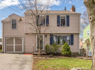 36 Elliott St, Melrose, MA 02176