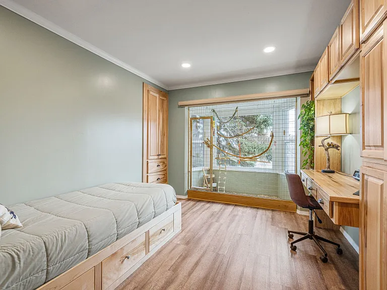 525 Mesa St — Photo 23