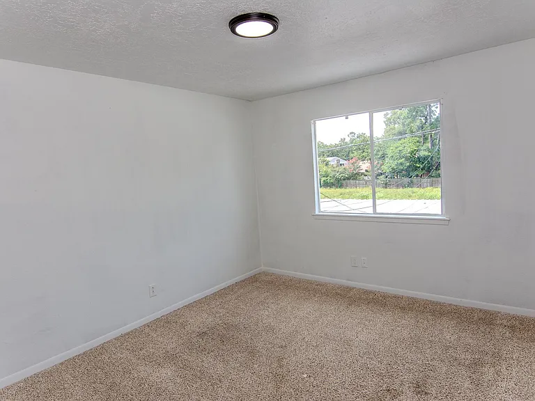20335 Fieldtree Dr — Photo 11