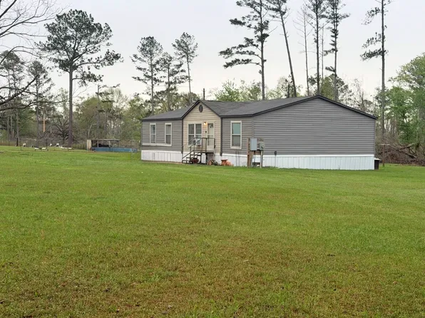 176 Pebble Ln, Pearson, GA 31642