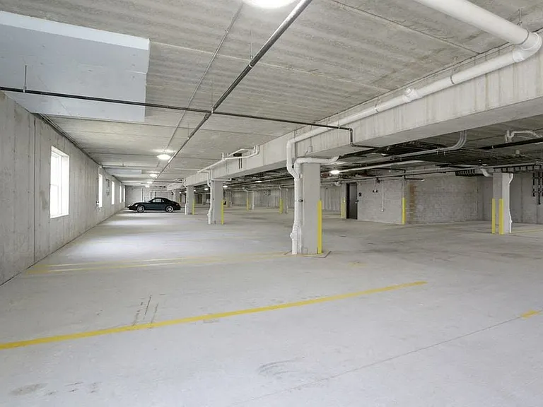 Parking Garage