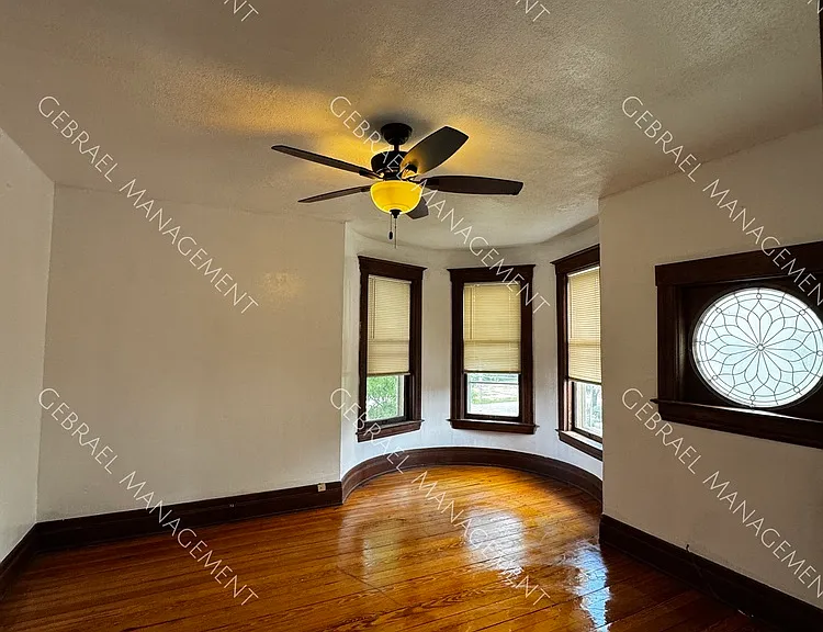 808 Stevens St — Photo 8