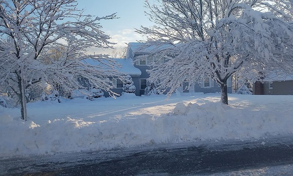 2nd image of 2 Franklin Rd