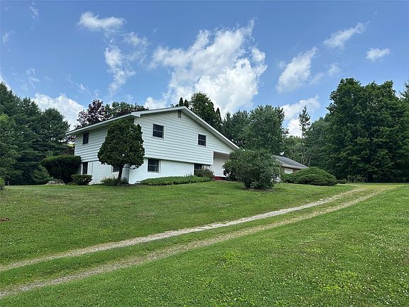 3rd image of 19535 6&19 Hwy
