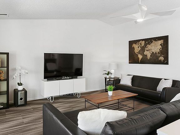 4th image of 13243 N 41st Pl