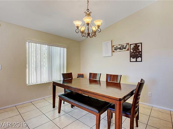 5th image of 719 Cozy Canyon Dr